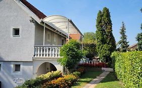 Green Garden Apartments
